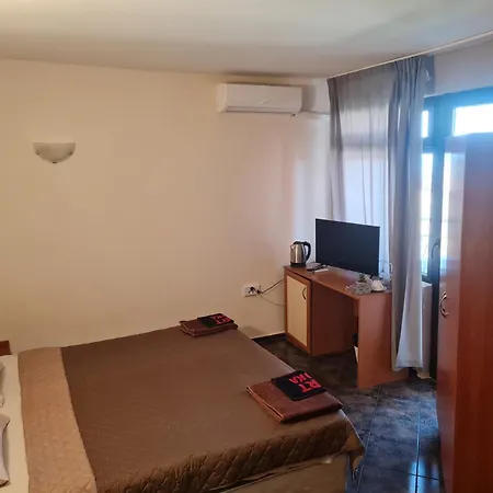 Maison d'hôtes алми Almi